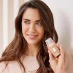 ضد آفتاب فیوژن واتر رنگی ایزدین مدل Isdin Magic Medium SPF50