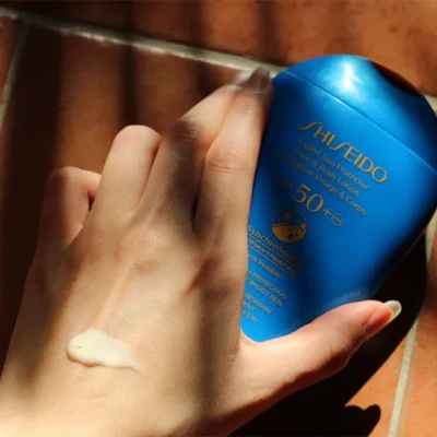 لوسیون ضد آفتاب صورت و بدن شیسیدو Shiseido SPF50