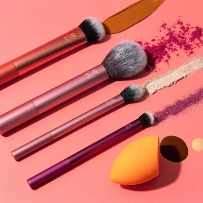 ست براش و پد آرایشی ریل تکنیک مدل Real Techniques Everyday Essentials