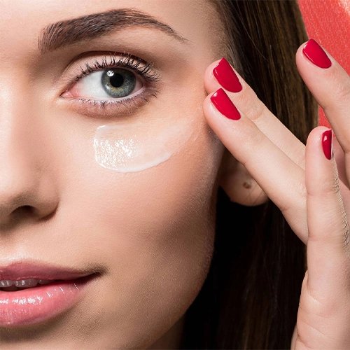 بهترین کرم دور چشم برای تیرگی زیر چشم 4 بهترین کرم دور چشم برای تیرگی زیر چشم